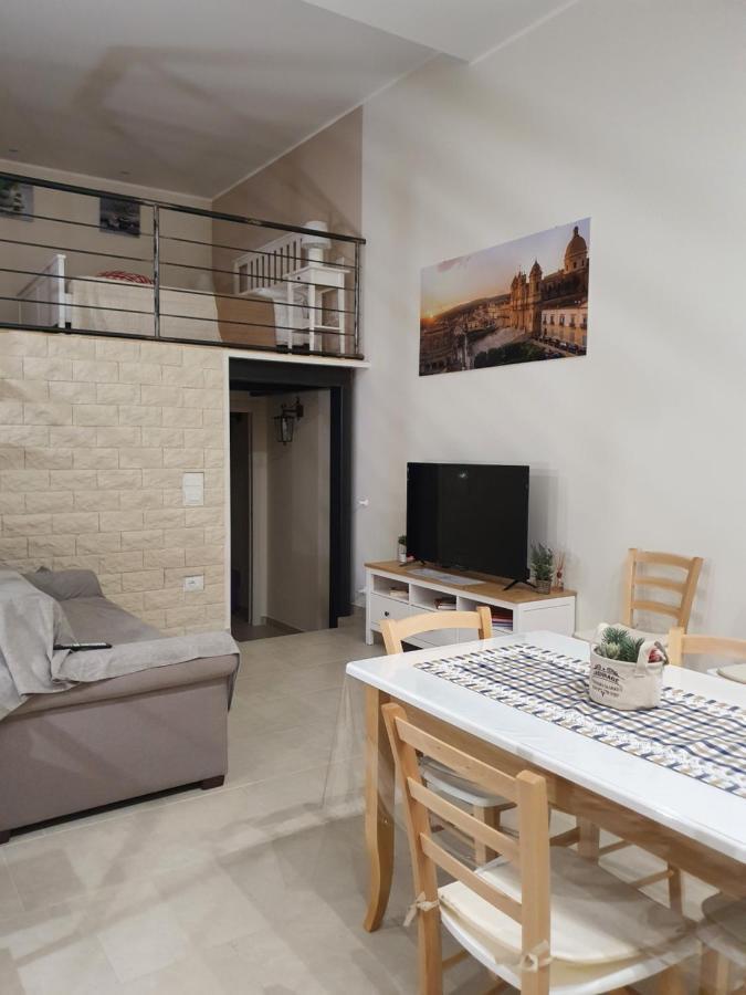 Casa Vacanze Calamandrei 诺托 外观 照片